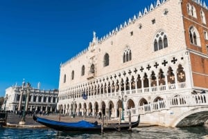 Venise : Visite guidée du Palais des Doges avec promenade en gondole en option