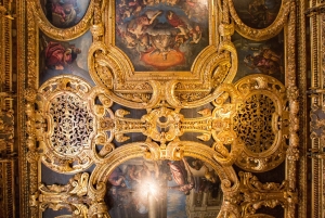 Venise : Palais des Doges : coupe-file avec les prisons