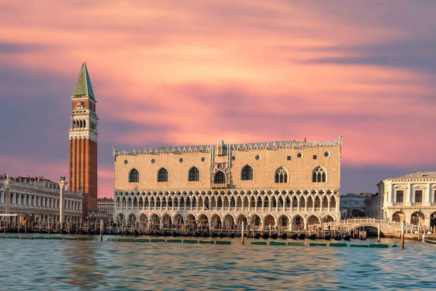 Venice: Doge's Palace Ticket & St Mark's Square In-App Tour