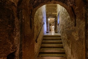 Explore Doge's Palace: Golden Staircase, Bridge, Prisons