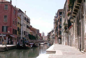 Venice: Dorsoduro and San Polo District Private Walking Tour