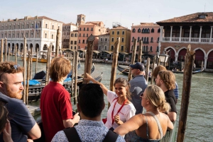 Venice: Eat Like a Local Food Tour with Wine & Spritz
