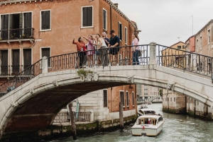 Wenecja: wieczorna wycieczka po cicchetti i winie z obfitymi degustacjami