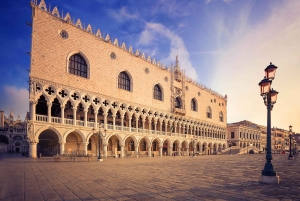 Venecia: Explora el Palacio Ducal y la Prisión Oculta de Casanova
