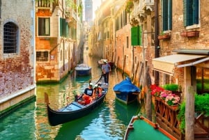 Venice: First Discovery Walk and Reading Walking Tour