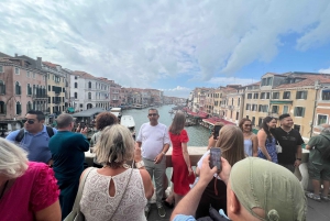 Venice Full Day : Walking Tour & Murano, Burano Boat Tour