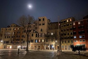 Venice Ghost Tour: Explore Haunted Legends & Ancient Ruin
