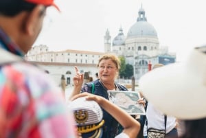 Venetië: Gondeltocht op het Canal Grande met commentaar van de app