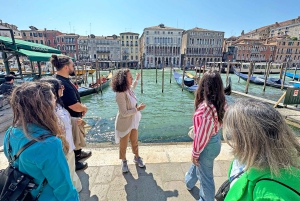 Wenecja: Zwiedzanie miasta z przewodnikiem: najważniejsze atrakcje i uliczne jedzenie