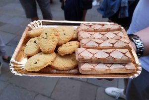 Venice: Street Food Tour Cicchetti & Spritz with Local Guide