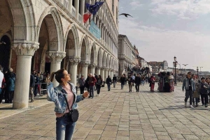 Venice: Guided Historic Center Private Walking Tour