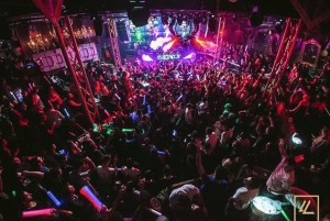 Venetsia: Opastettu pubikierros VIP-sisäänpääsyllä ja ilmaisilla shoteilla