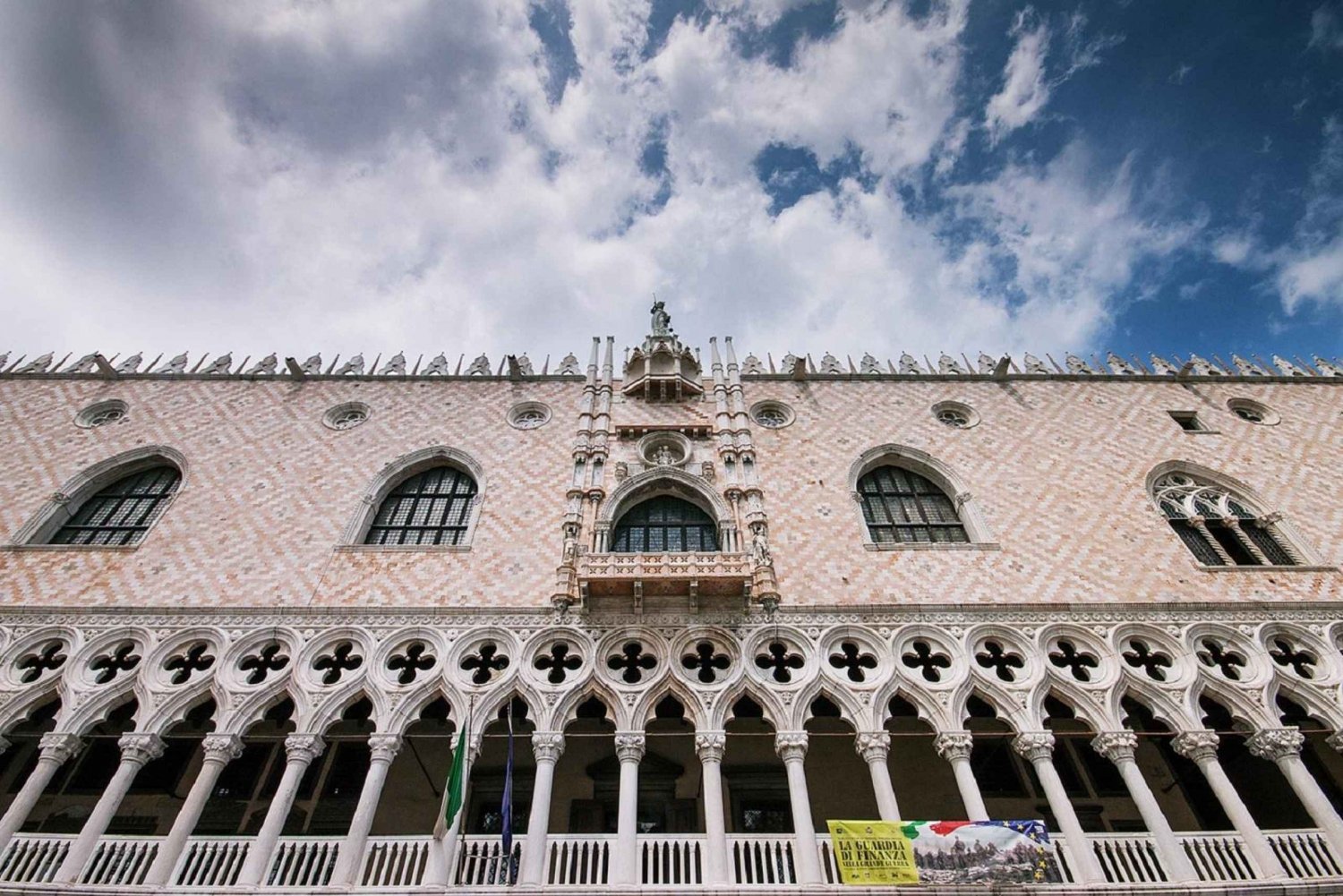 Venice: Guided Walking Tour & Doge's Palace