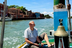 Veneza: passeio de barco pelos pontos turísticos em um barco Bragozzo clássico de 1965