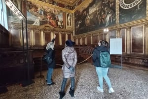 Venice: St. Mark's Basilica & Doge's Palace Tour with Ticket