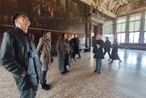 Venice: St. Mark's Basilica & Doge's Palace Tour with Ticket