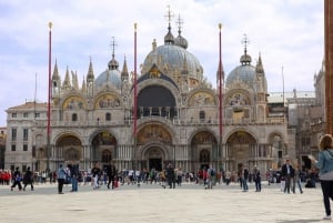 Venice: St. Mark's Basilica & Doge's Palace Tour with Ticket