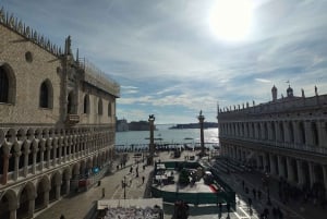 Venice: St. Mark's Basilica & Doge's Palace Tour with Ticket