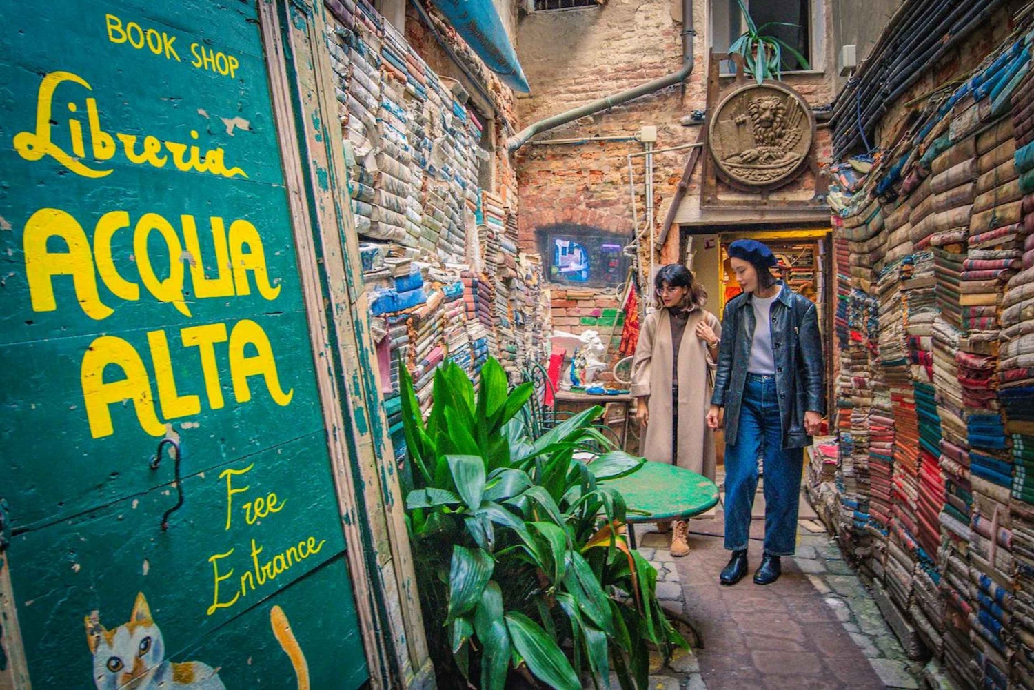 Venice: Historical Walking Tour and Doge's Palace