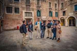 Venice: Historical Walking Tour and Doge's Palace