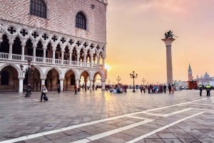 Venice in a Day: City Sightseeing Tour by Land & Water