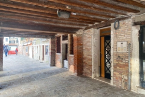 Venice: Jewish Ghetto and Cannaregio Food and Wine Tour