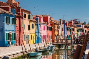Venice: Lagoon Islands Hop-on Hop-off Boat Tour