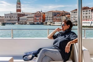 Venetië: Murano, Burano en Torcello Hop-on-hop-off-boot tour