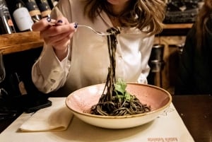 ベネチア・フード・テイスティング・ツアー:食事、ワイン、ディナーと地元ガイド