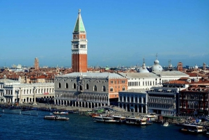 Venice LUXURY Private Day Tour with Gondola ride from Rome