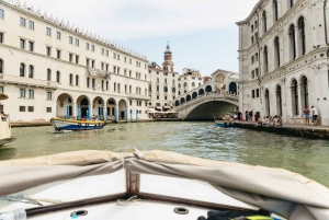Venice: Marco Polo Airport Water Taxi Transfer