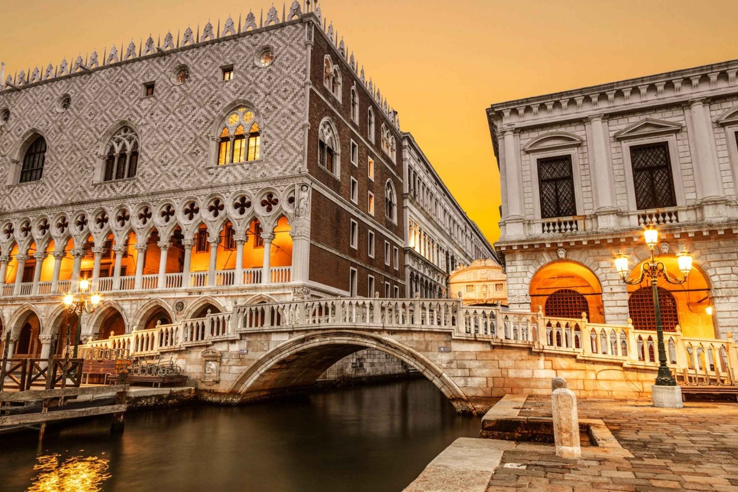 Venice: Medieval Guided Walking Tour