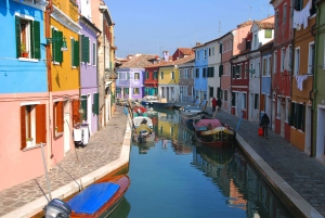 Venice: Murano and Burano Guided Tour by Private Boat