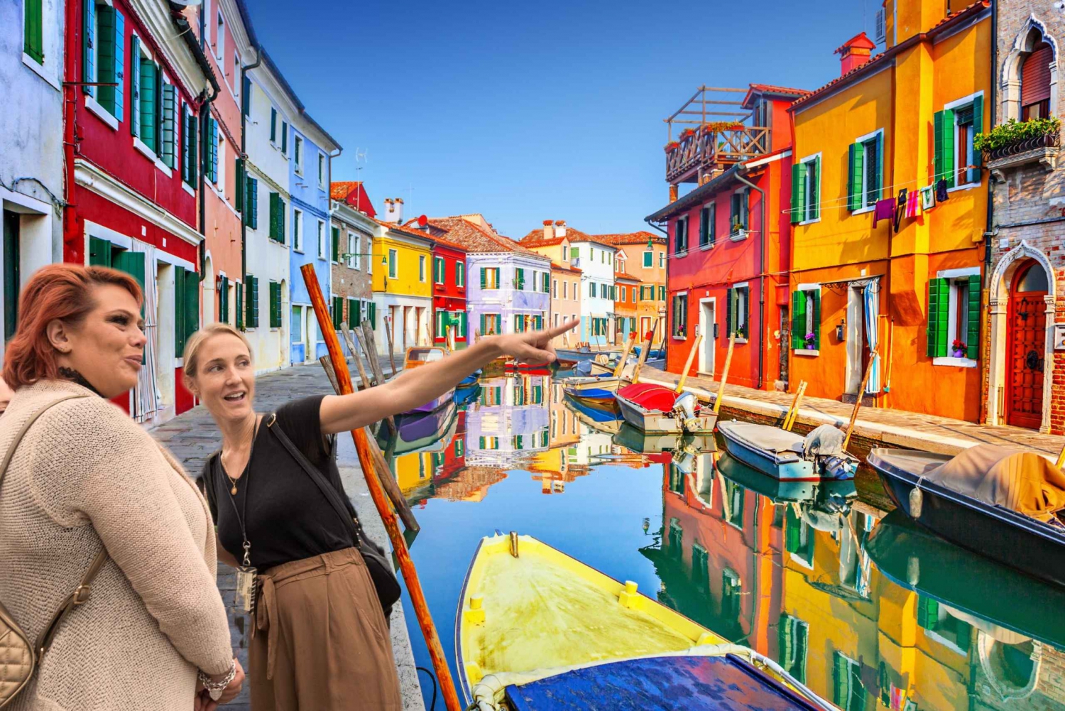 Venice: Murano and Burano Private Tour with Boat Transfers