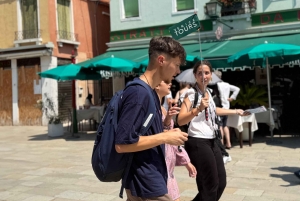 Venetsia: Muranon lasinpuhallusesitys – Made in Italy -taide ja kävely