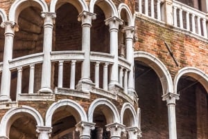 Venice: Palazzo Contarini del Bovolo Entrance Ticket