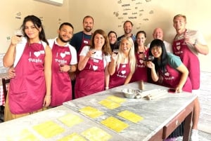Venecia: clase de pasta con vino y helado