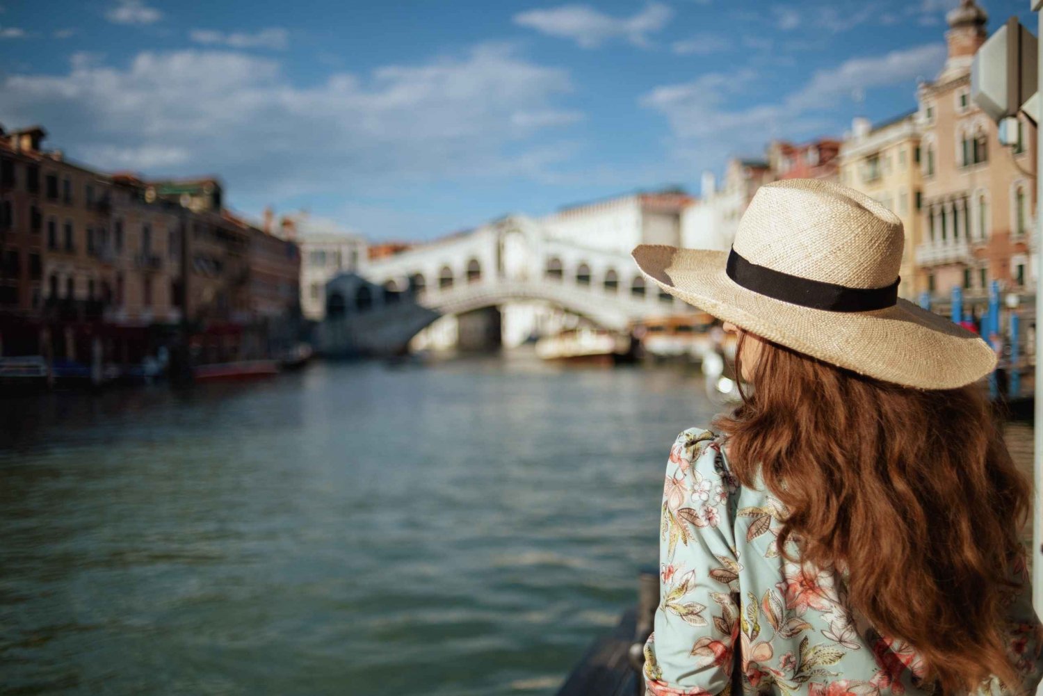 Venice Photoshoot at The Grand Canal & Rialto Bridge