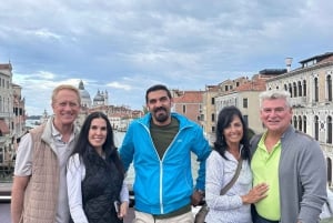 Venezia: Tour privato VIP con giro in gondola e Palazzo Ducale