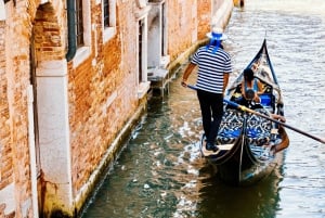 Venice: Private 1-Hour Gondola Tour