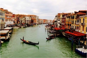 Wenecja: Prywatna wycieczka po zmroku i przejażdżka gondolą