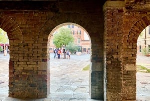 Venice: Private Cannaregio and Jewish Quarter Tour