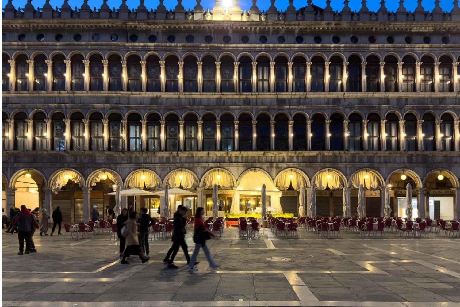 Wenecja: Prywatny wieczorny spacer z wejściem VIP do Bazyliki św. Marka