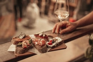 Venetsia: Cannaregio: Yksityinen iltakierros w/ Drinks & Bites in Cannaregio