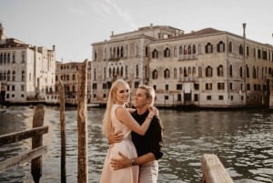 Veneza: passeio de gôndola particular com fotógrafo profissional