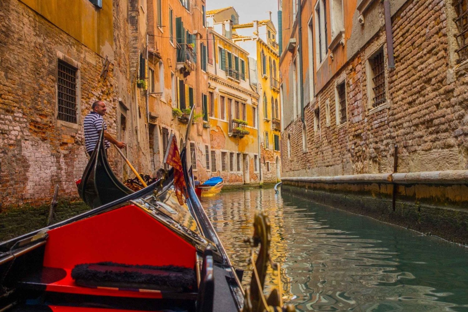 Venice: Private Gondola Tour