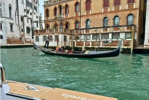 Veneza: Passeio de barco privado pelo Grande Canal