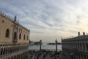 Venice: Private Guided Walking Tour