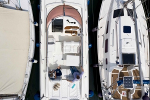 Venice: Private Yacht Tour and Glass Blowing Demonstration