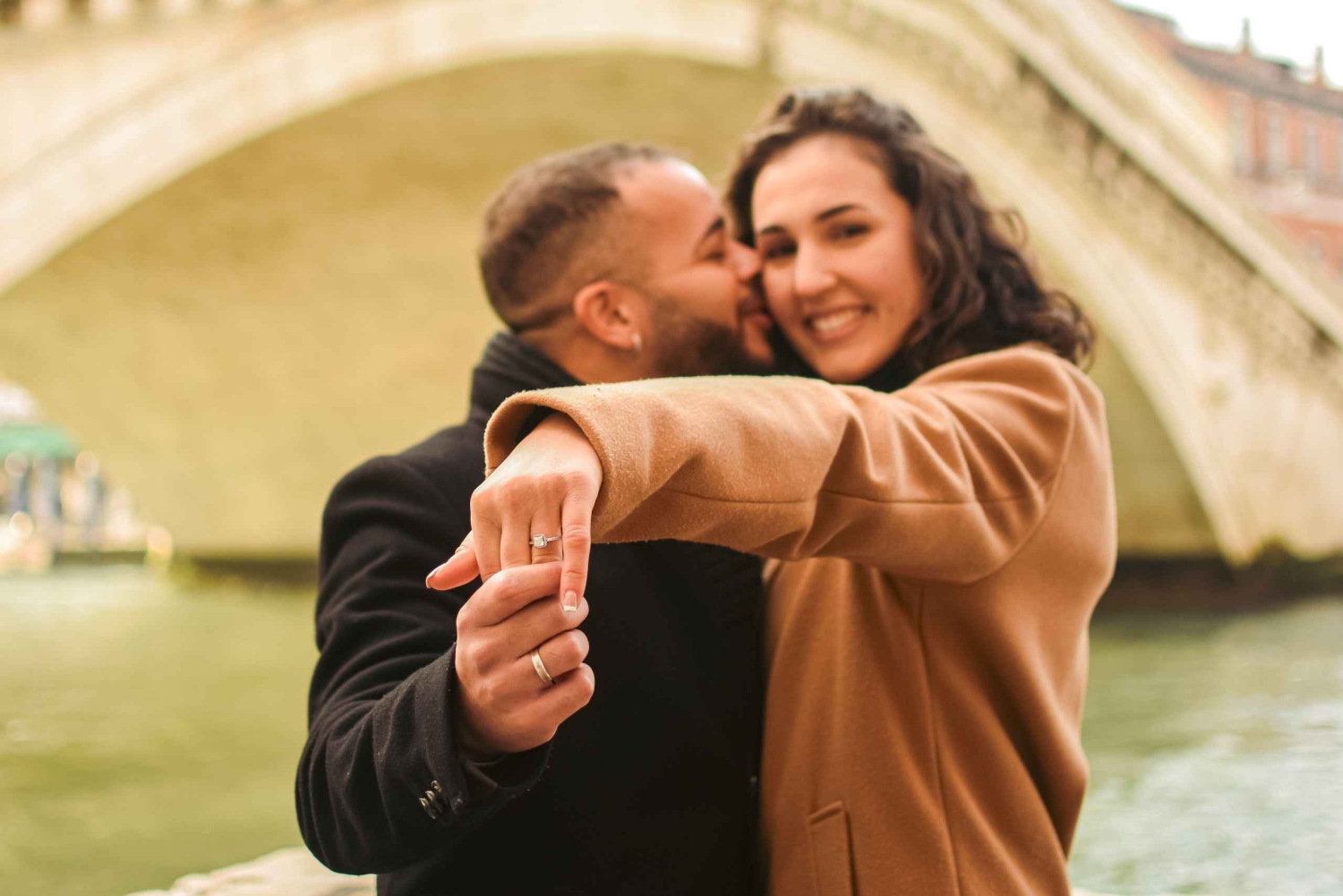Venice: Professional Photoshoot at the Rialto Bridge